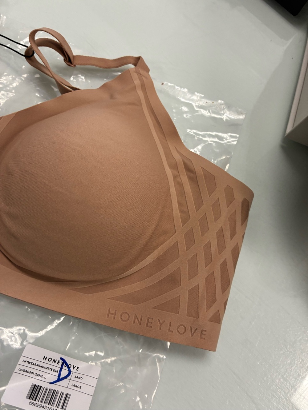 Honeylove Silhouette Wireless Convertible Bra| Color Sand| Size 38 B/C | Large - Picture 4 of 13